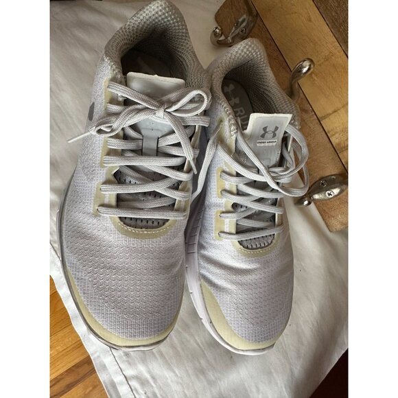 Under Armour Charged Lightening Women's Running White (1285494-004) Size 7.5 - Picture 2 of 7